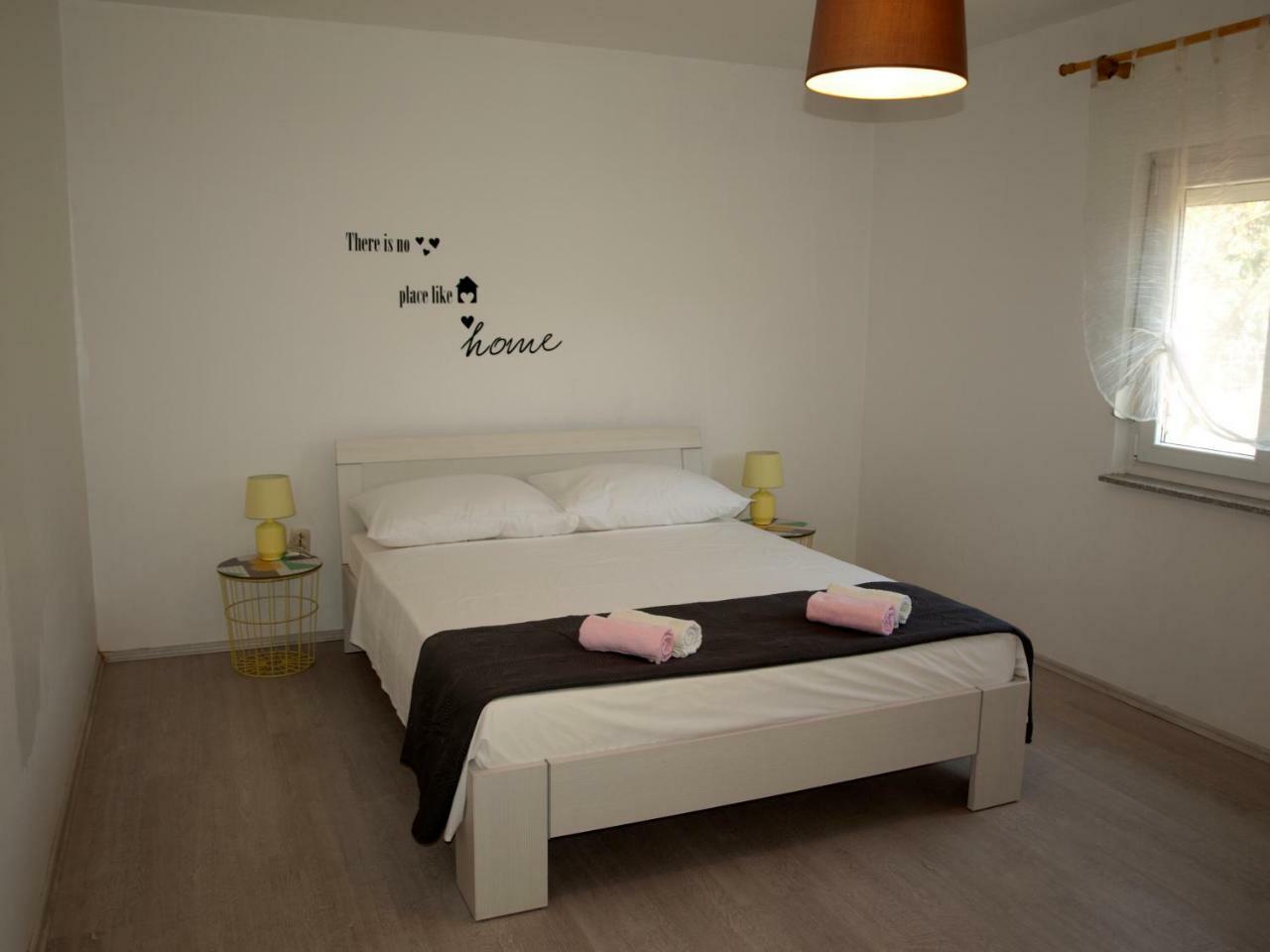 New Apartment Ema II Vrh (Krk) Exterior foto